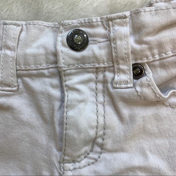 GUESS Jeans 2T White Shorts - Picture 5 of 6